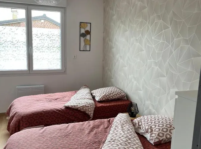 Jolie Petite Maison 4-6 Couchages Appartement